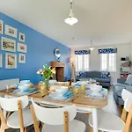 Bumblebee - Seaview And Balcony - Part Of The The Bay Village With Pool, Gym And Direct Access, Pub, Restaurant, Tennis And Meadows Walks * פילי